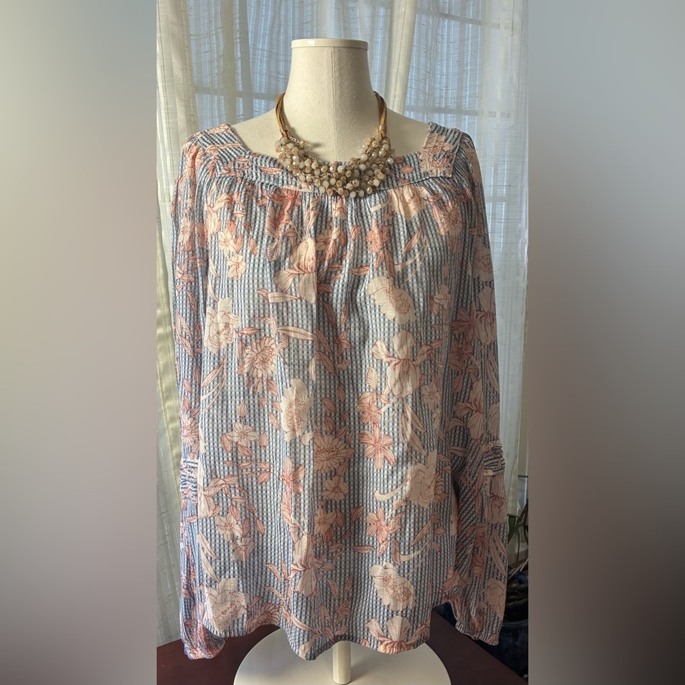LC Lauren Conrad Blue and Pink Floral Peasant Blouse